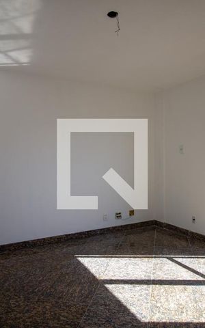 Apartamento à venda com 450m², 5 quartos e 4 vagas Apartamento à venda com 450m², 5 quartos e 4 vagasSuíte 4