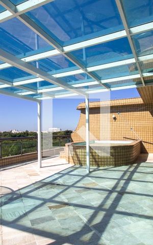 Apartamento à venda com 450m², 5 quartos e 4 vagas Apartamento à venda com 450m², 5 quartos e 4 vagasCobertura