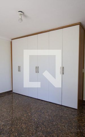 Apartamento à venda com 450m², 5 quartos e 4 vagas Apartamento à venda com 450m², 5 quartos e 4 vagasSuíte 1