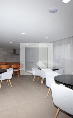 Apartamento à venda com 31m², 1 quarto e sem vagaÁrea comum - Salão de festas