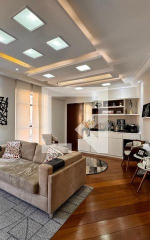 Apartamento à venda com 149m², 3 quartos e 3 vagas Apartamento à venda com 149m², 3 quartos e 3 vagasSala
