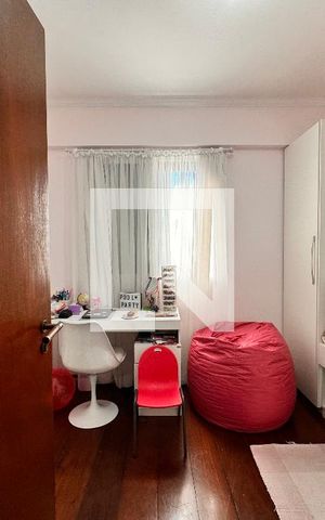 Apartamento à venda com 149m², 3 quartos e 3 vagas Apartamento à venda com 149m², 3 quartos e 3 vagasQuarto 1