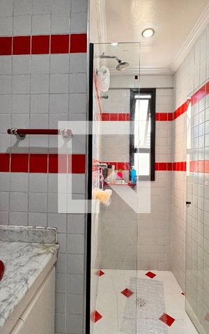 Apartamento à venda com 149m², 3 quartos e 3 vagas Apartamento à venda com 149m², 3 quartos e 3 vagasBanheiro da Suíte 2