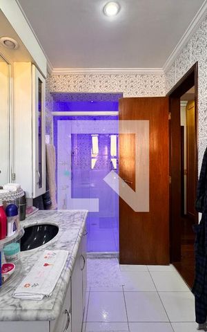 Apartamento à venda com 149m², 3 quartos e 3 vagas Apartamento à venda com 149m², 3 quartos e 3 vagasBanheiro da Suíte 1