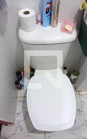 Apartamento à venda com 52m², 2 quartos e 1 vagaBanheiro Social