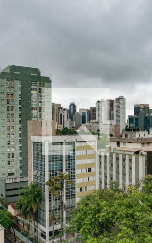 Apartamento à venda com 440m², 4 quartos e 3 vagas Apartamento à venda com 440m², 4 quartos e 3 vagasQuarto 4
