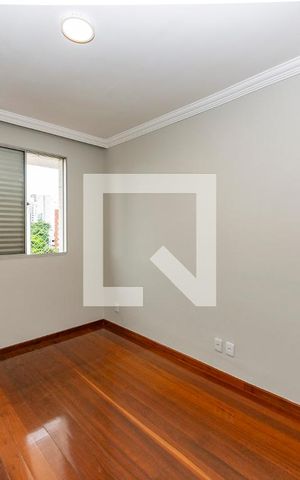 Apartamento à venda com 440m², 4 quartos e 3 vagas Apartamento à venda com 440m², 4 quartos e 3 vagasQuarto 4