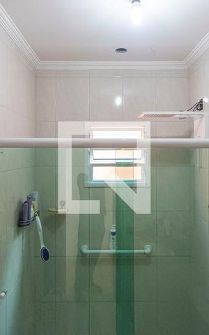 Casa à venda com 125m², 3 quartos e 2 vagasBanheiro