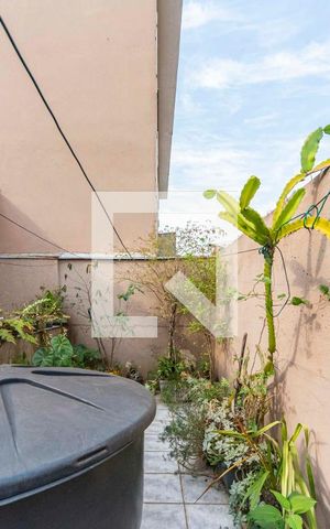 Casa à venda com 125m², 3 quartos e 2 vagasTerraço