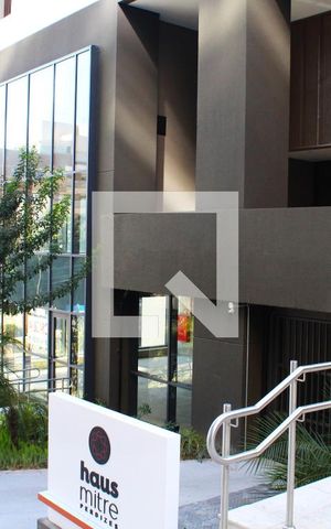 Studio à venda com 38m², 1 quarto e sem vagaFachada e portaria