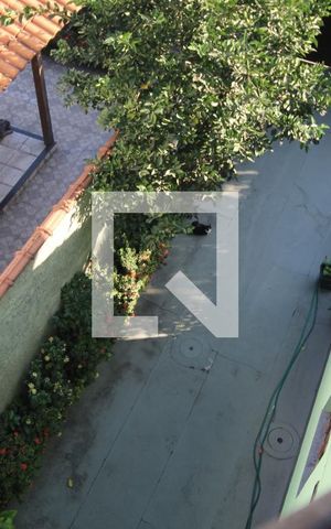 Casa de condomínio à venda com 300m², 4 quartos e 4 vagasVaranda do quarto 3