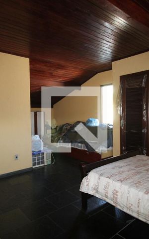 Casa de condomínio à venda com 300m², 4 quartos e 4 vagasQuarto 3