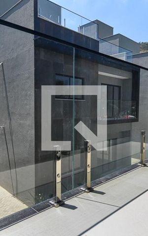 Casa à venda com 173m², 3 quartos e 2 vagas