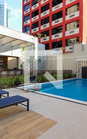 Studio para alugar com 29m², 1 quarto e sem vaga Studio para alugar com 29m², 1 quarto e sem vagaÁrea comum - Piscina