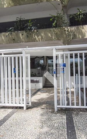 Apartamento à venda com 82m², 2 quartos e 1 vaga Apartamento à venda com 82m², 2 quartos e 1 vagaEntrada