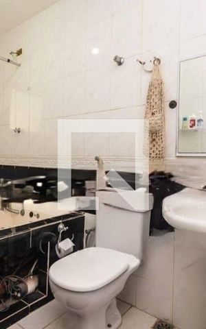Casa à venda com 254m², 3 quartos e 6 vagas