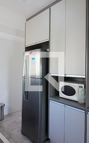 Apartamento para alugar com 125m², 3 quartos e 2 vagasCozinha 
