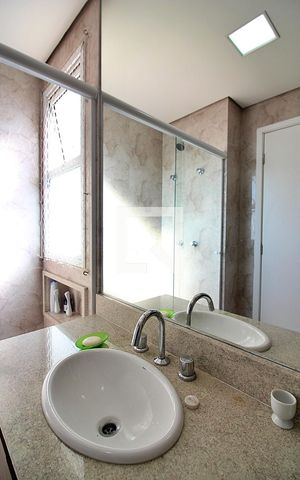 Apartamento para alugar com 125m², 3 quartos e 2 vagasQuarto 1 - Suíte Banheiro 