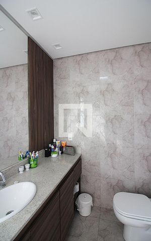 Apartamento para alugar com 125m², 3 quartos e 2 vagasQuarto 1 - Suíte Banheiro 