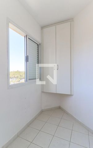 Apartamento para alugar com 138m², 4 quartos e 3 vagas Apartamento para alugar com 138m², 4 quartos e 3 vagasQuarto de Serviço