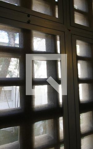 Apartamento à venda com 76m², 2 quartos e 1 vagaÁrea de Serviço