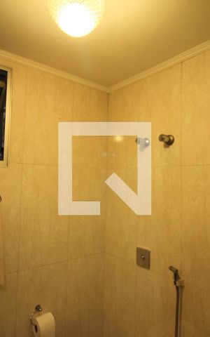 Apartamento à venda com 76m², 2 quartos e 1 vagaBanheiro