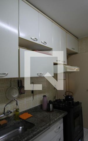 Apartamento à venda com 76m², 2 quartos e 1 vagaCozinha