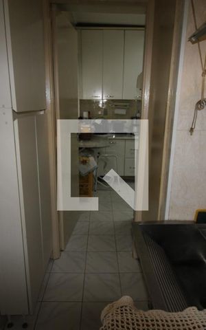 Apartamento à venda com 76m², 2 quartos e 1 vagaÁrea de Serviço