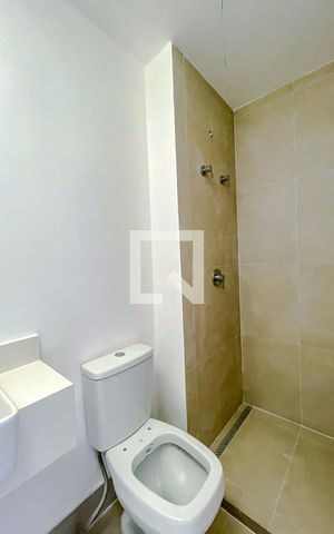 Casa de condomínio à venda com 104m², 2 quartos e 1 vagaBanheiro da Suíte 2