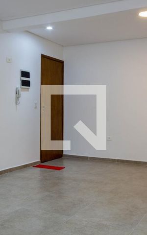 Studio à venda com 38m², 1 quarto e 1 vaga Studio à venda com 38m², 1 quarto e 1 vagaSala / Quarto