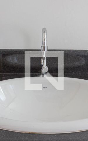 Studio à venda com 38m², 1 quarto e 1 vaga Studio à venda com 38m², 1 quarto e 1 vagaBanheiro