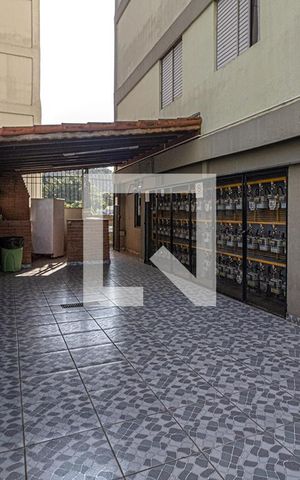 Apartamento à venda com 54m², 2 quartos e 1 vaga Apartamento à venda com 54m², 2 quartos e 1 vagaárea da churrasqueira