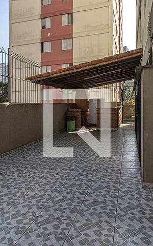 Apartamento à venda com 54m², 2 quartos e 1 vaga Apartamento à venda com 54m², 2 quartos e 1 vagaárea da churrasqueira