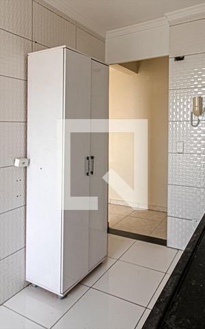 Apartamento à venda com 54m², 2 quartos e 1 vaga Apartamento à venda com 54m², 2 quartos e 1 vagacozinha