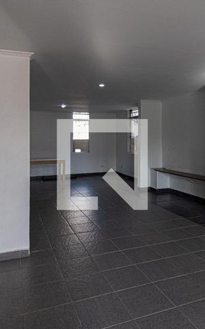 Apartamento à venda com 54m², 2 quartos e 1 vaga Apartamento à venda com 54m², 2 quartos e 1 vagaÁrea comum - Salão de festas