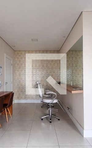 Apartamento para alugar com 42m², 2 quartos e 1 vaga Apartamento para alugar com 42m², 2 quartos e 1 vagaespaço mulher