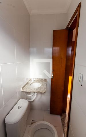 Apartamento à venda com 60m², 2 quartos e 1 vaga Apartamento à venda com 60m², 2 quartos e 1 vagaBanheiro da Suíte