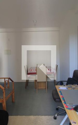Apartamento à venda com 42m², 2 quartos e 1 vagaSala