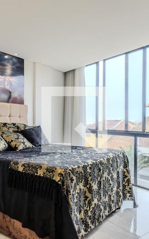 Casa de condomínio à venda com 287m², 3 quartos e 4 vagas Casa de condomínio à venda com 287m², 3 quartos e 4 vagasQuarto 3 - Suíte