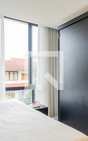 Casa de condomínio à venda com 287m², 3 quartos e 4 vagas Casa de condomínio à venda com 287m², 3 quartos e 4 vagasQuarto 1