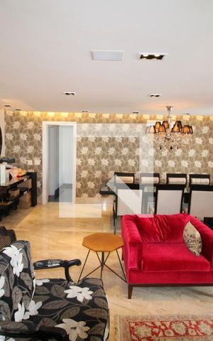Apartamento à venda com 321m², 4 quartos e 6 vagasSala