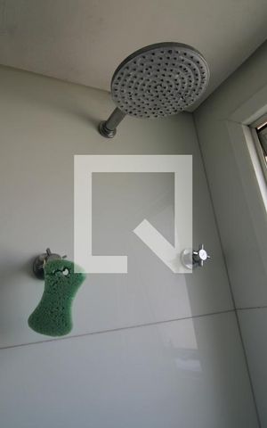Apartamento à venda com 321m², 4 quartos e 6 vagasQuarto 3 - Banheiro