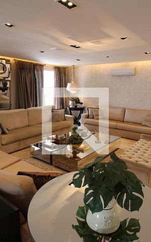 Apartamento à venda com 321m², 4 quartos e 6 vagasSala