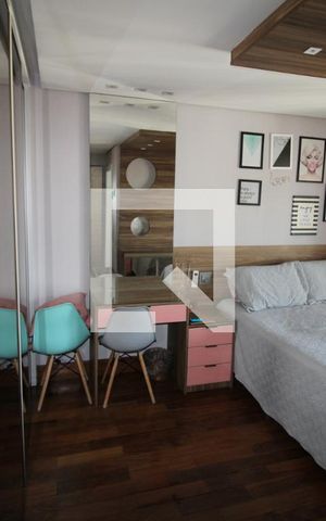 Apartamento à venda com 321m², 4 quartos e 6 vagasQuarto 2