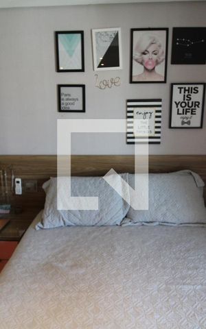 Apartamento à venda com 321m², 4 quartos e 6 vagasQuarto 2