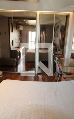 Apartamento à venda com 321m², 4 quartos e 6 vagasQuarto 2