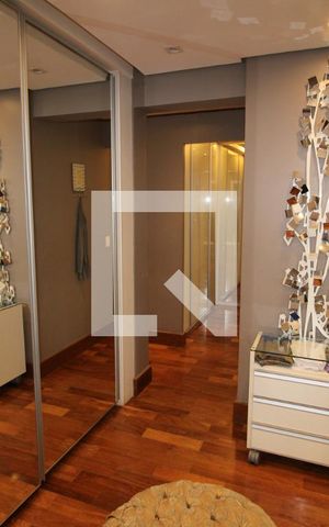 Apartamento à venda com 321m², 4 quartos e 6 vagasQuarto 4