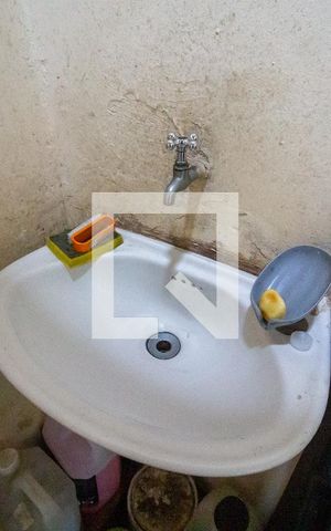 Casa à venda com 100m², 3 quartos e 1 vaga Casa à venda com 100m², 3 quartos e 1 vagaLavabo garagem