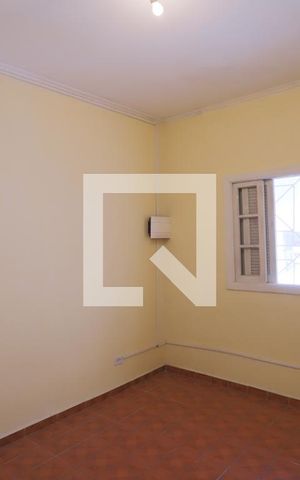 Casa à venda com 220m², 2 quartos e 3 vagas Casa à venda com 220m², 2 quartos e 3 vagasQuarto 1