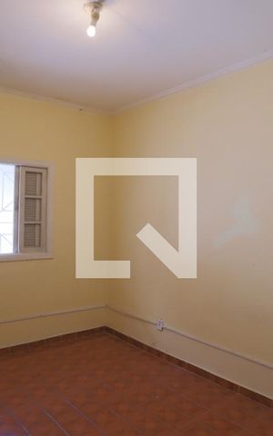 Casa à venda com 220m², 2 quartos e 3 vagas Casa à venda com 220m², 2 quartos e 3 vagasQuarto 1